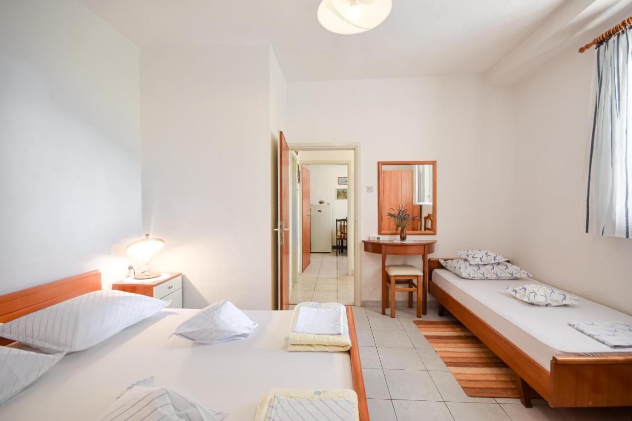Apartment Zorica *** *